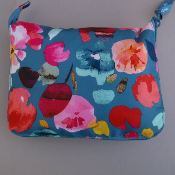 Vera Bradley Foldable Blue Floral Backpack – Like New, Convertible 2-in-1 Design - Picture 3 of 4